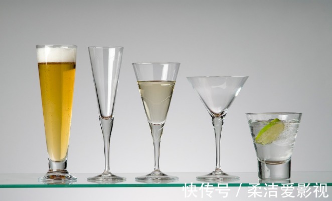 肝糖原|糖尿病人能喝酒吗?白酒和啤酒对血糖有何影响?医生告诉你答案