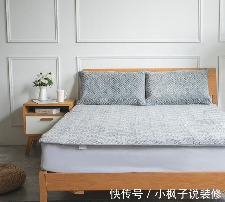 保护膜|床垫上面,还有必要放层被褥吗?大多人都想错了
