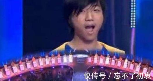 嘉宾|非诚勿扰:“外卖”小哥刚上台,24位女嘉宾集体灭灯说:你走吧!