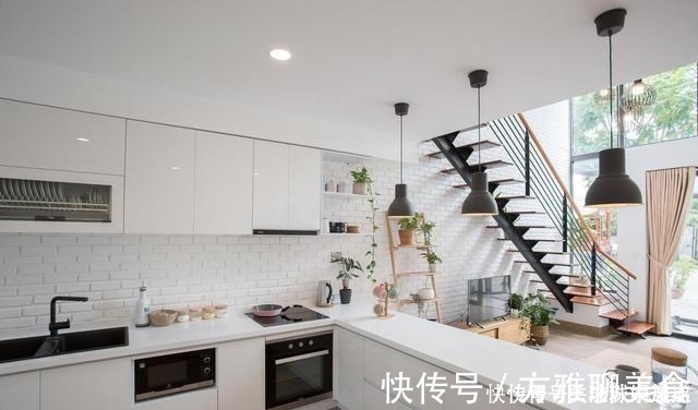 夫妻倆|婚后不跟父母住,在隔壁再建一棟,小夫妻天天住新房三餐去老房吃!