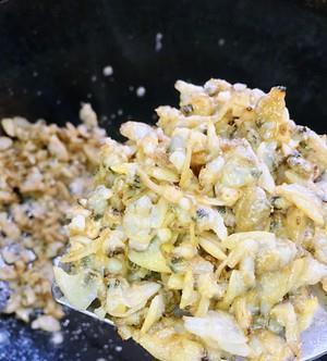 家常海鲜菜谱,爆炒葱香花甲肉,简单美味营养,吃不够,超级下饭