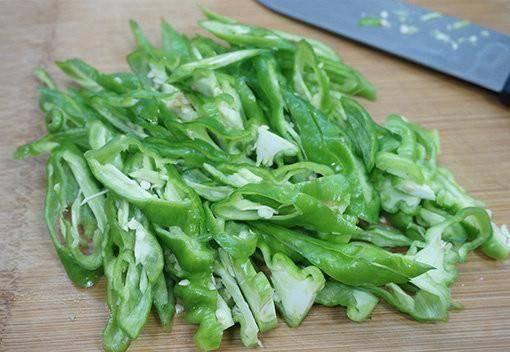 用辣椒和粉条一起炒,彻底颠覆了你对粉条的理解