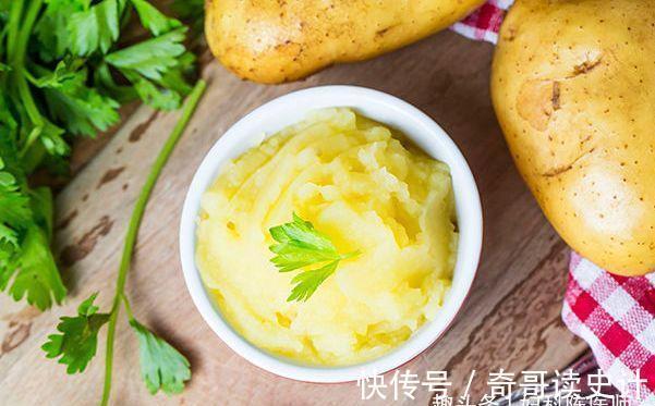 苹果|女性想要皮肤好，推荐吃三种食物，健胃消食，安神助睡眠