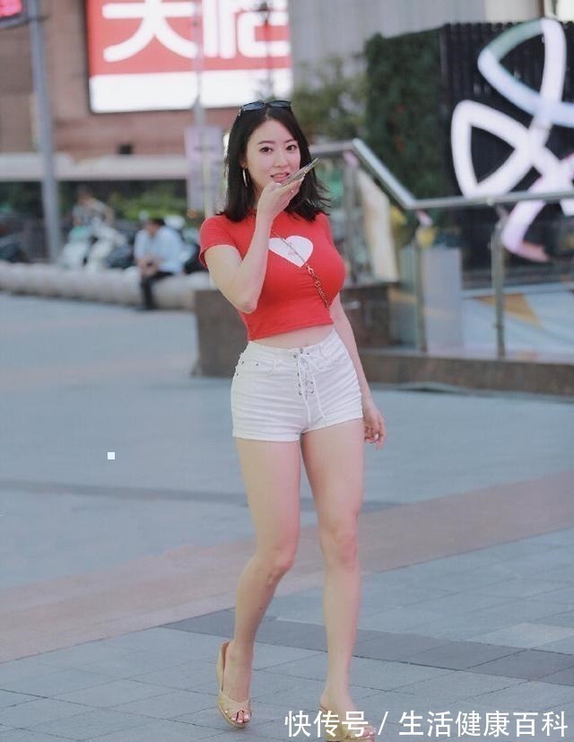 穿搭 打底裤无论单穿或者内搭,彰显时髦感,更显清纯动人!