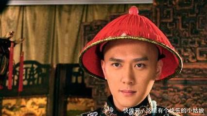 皇位|清朝最幸运的王爷，年龄太小被雍正当“儿子”养，3代皇帝都宠他！