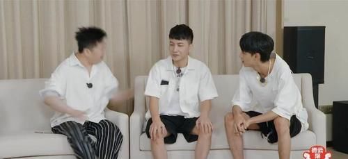 高筱贝|刘筱亭、高筱贝与师叔互动，上来就猜出卧底是谁，网友：真是厉害