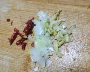 家常健康菜谱，小白菜炒鸡蛋，荤素都有，简单营养美味，超下饭