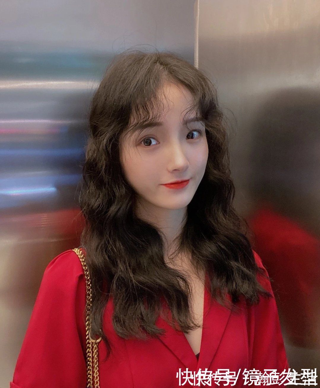 新年 新年发型别再乱剪了,这才是当下最火的发型,无论长短都很心动