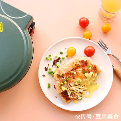 懒人界爆款美食-芝士鸡肉饼