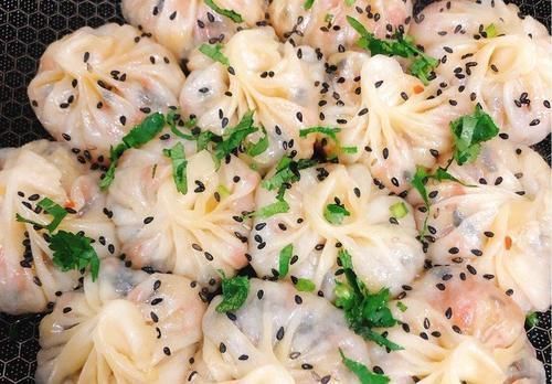 皮薄馅大|教你做生煎包皮酥脆的诀窍,简单易学,皮薄馅大,比发面包的好吃