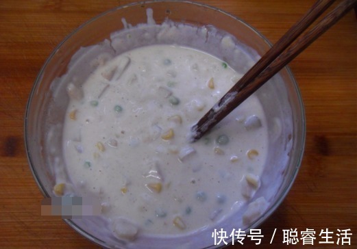 更香|这款糕点真好吃，广式茶楼里几乎每桌一份，自己动手做超级简单！