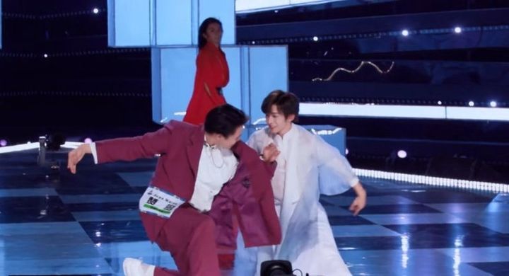 《创4》首轮淘汰赛名单曝光:米卡跌出前五,任胤蓬成最大争议