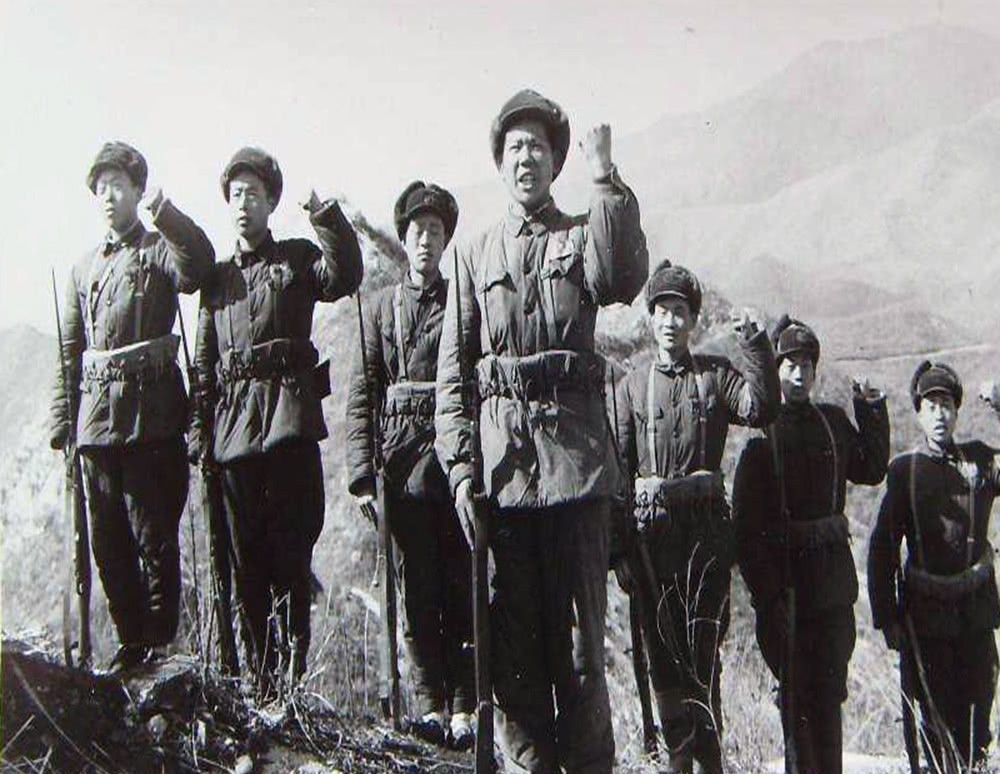 独守|新兵独守上甘岭阵地,歼敌280人没受一处伤,还被编入课本