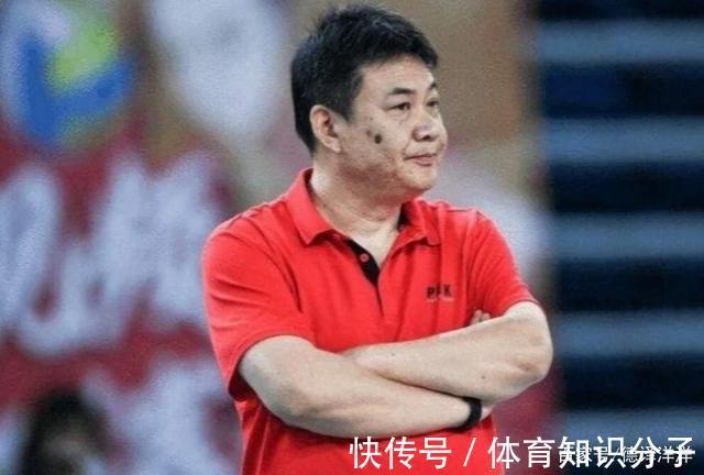 中国女排|中国女排新主帅出炉!56岁再度出山,或让江苏成最大赢家