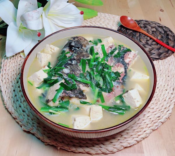 鱼头豆腐汤