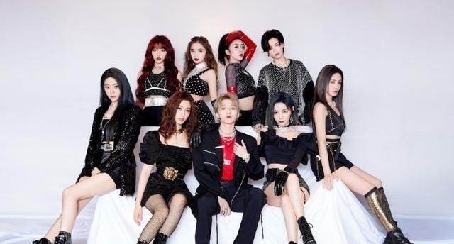 女团选秀表面一团和气,实则暗潮汹涌,看看冰清玉洁怎么炒冷饭