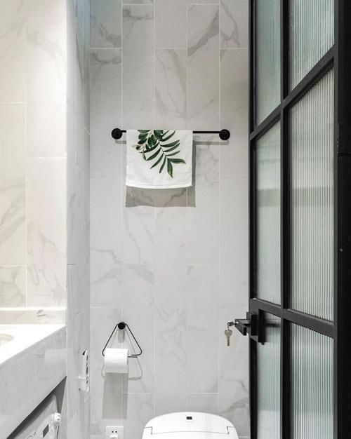 改造|跪服!35㎡小公寓却拥有30㎡收纳空间,堪称小户型改造典范!