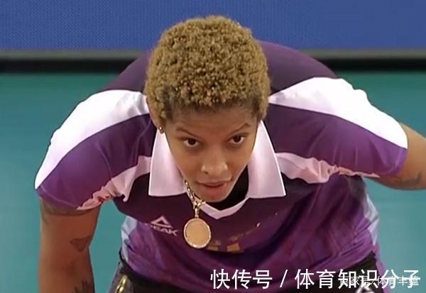 中国女排|连胜12局!卫冕冠军轻松横扫竞争对手,中国女排何去何从
