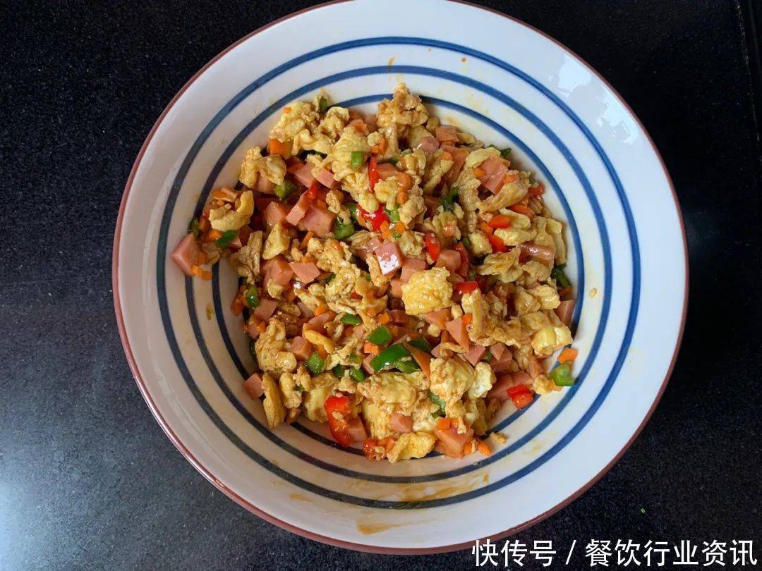  懒人最爱的开工早餐，不用和面不用擀，10分钟搞定零失败！