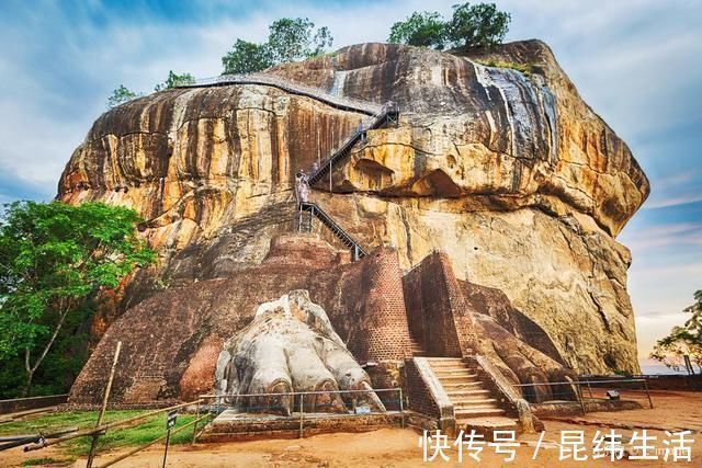 巨岩|斯里兰卡国宝级景观，一座“漂浮”在空中的宫殿，震撼人心