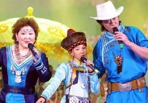 节目|费翔的歌、赵本山的小品,回头看春晚这几个绝佳节目,哪个你最爱