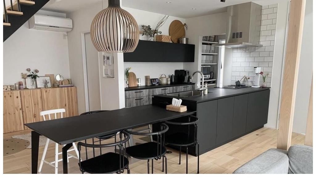 养眼|两个娃还能保证屋子干净不乱,家居布置得整洁温暖,看着就舒服!