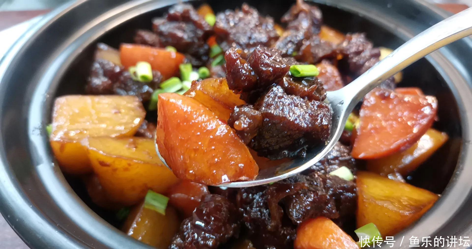 土豆炖牛肉的正确做法,牛肉软烂土豆绵软,孩子长身体期要多吃