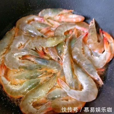 好吃|这样做的油焖大虾~简单快手~好吃到舔手指