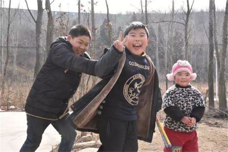 浩浩|从“拜年”观察孩子的情商:情商高的娃有三种表现,中了恭喜你!