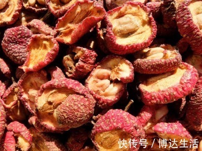 身体|山楂和它一起泡水喝,7天后身体会发生惊人的的变化,你知道吗