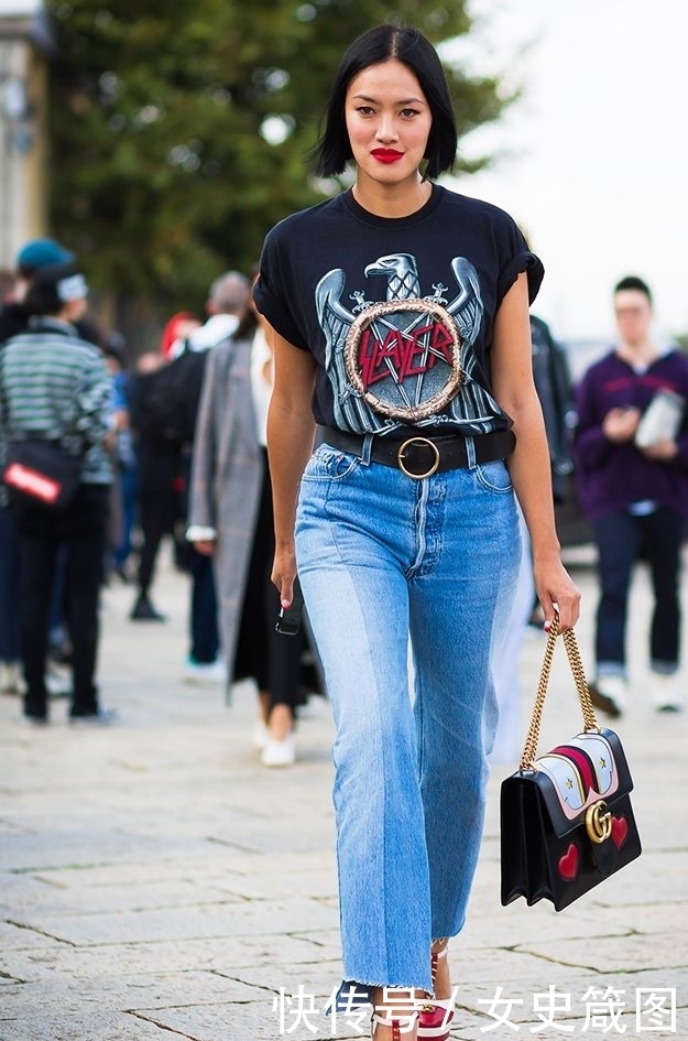 烂大街牛仔裤造型如何脱颖而出?超模到明星没有不爱上这种设计的