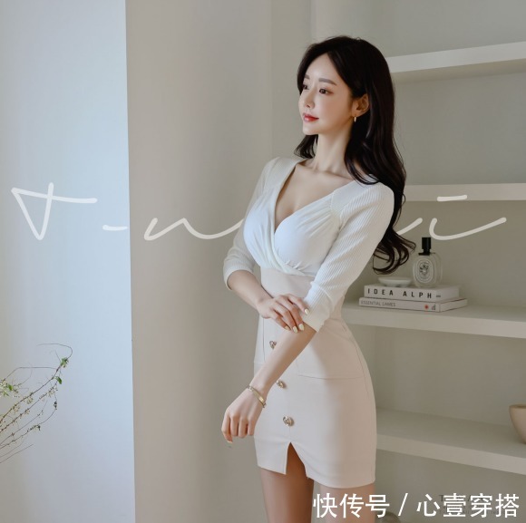 时尚搭配|女神孙允珠的时尚搭配:浅粉调和经典酸甜奶昔半袖裙