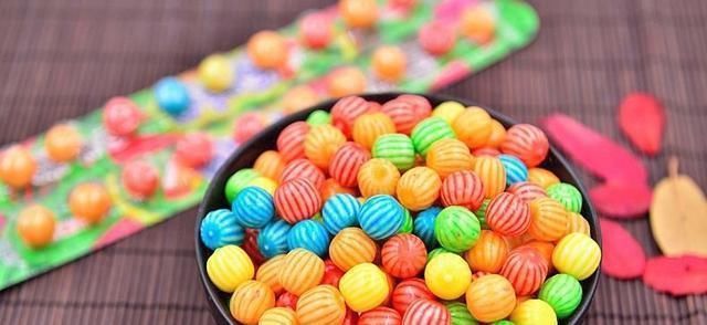 零食|“已停产”的8种零食,全吃过能叫叔叔阿姨了,00后都没见过