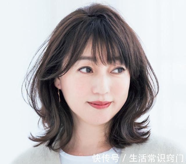 烫发 在日本,40-55岁之间女人最喜欢的10款发型!