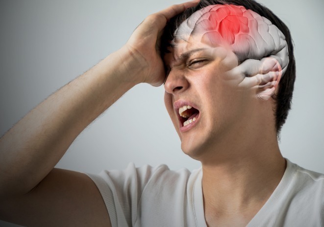 62岁高血压患者脑出血猝死!吃了11年降压药,全都败在一个决定上