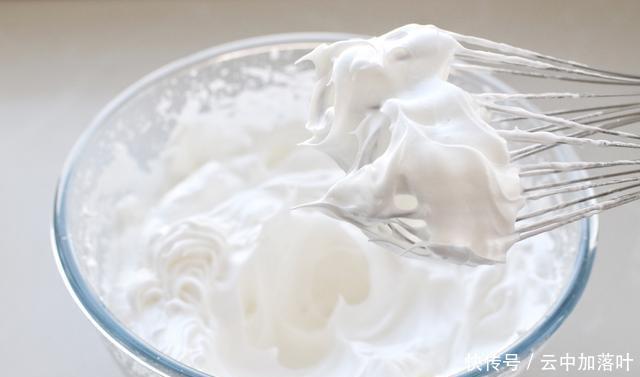 面糊|蛋糕蒸着吃,无水无油又养胃,暄软香甜比烤的还好,简单零失败!