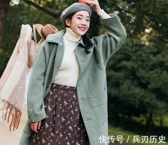 小仙女|基础款大衣想要出众?高颜值的毛衣来帮忙,让你任性扮靓