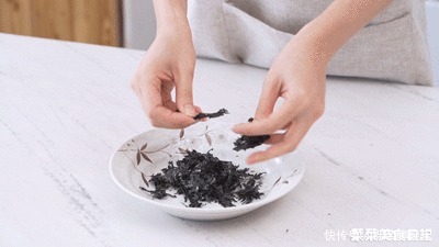 紫菜炒饭|别吃蛋炒饭了!一碗更香,好吃简单又快手