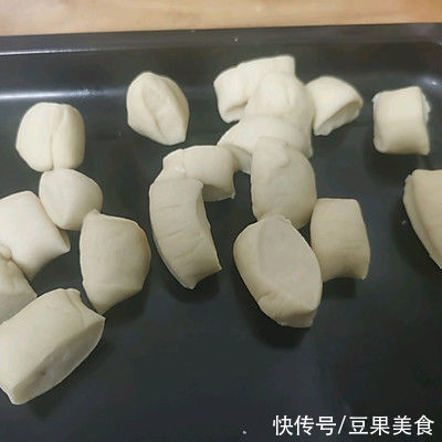 面团|山药椰香奶黄包我家吃了十年，竟然还没吃腻