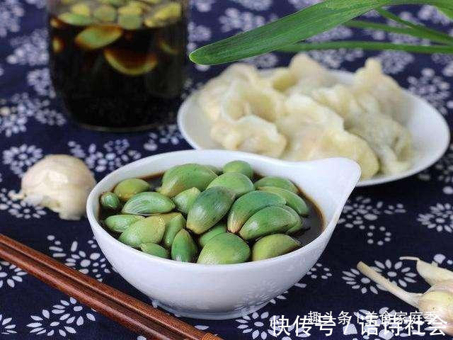 小窍门|腊八蒜怎么做才能“绿如翡翠”掌握这几个小窍门，想不绿都难！