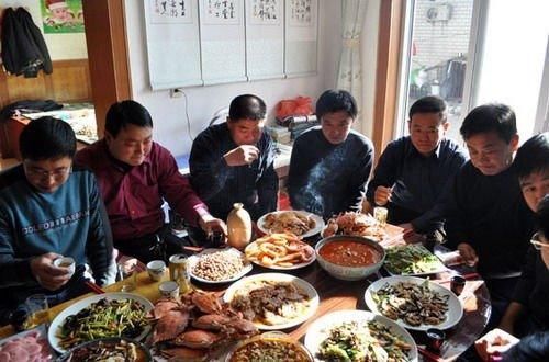 70后|孩子多的家庭,排行第几的孩子比较有出息呢?通常是家里的这个娃