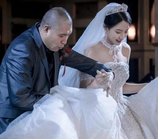 女排|颜值不逊张常宁!女排超级美女甜蜜结婚,1米9帅气老公高大威猛