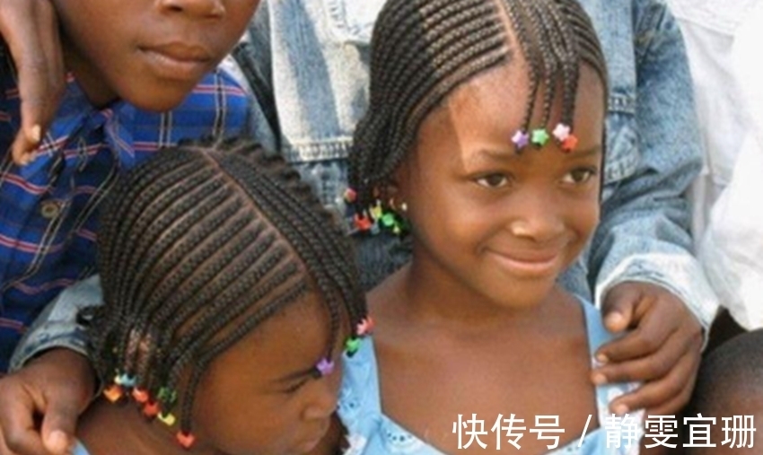 洗头|非洲人的发型:不论多穷都要做发型,有人为保持发型,半年不洗头