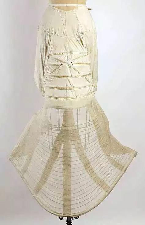 洛奇 服装裙撑的3种基本制作方法整理,礼服立体裁剪之裙撑立裁教程!