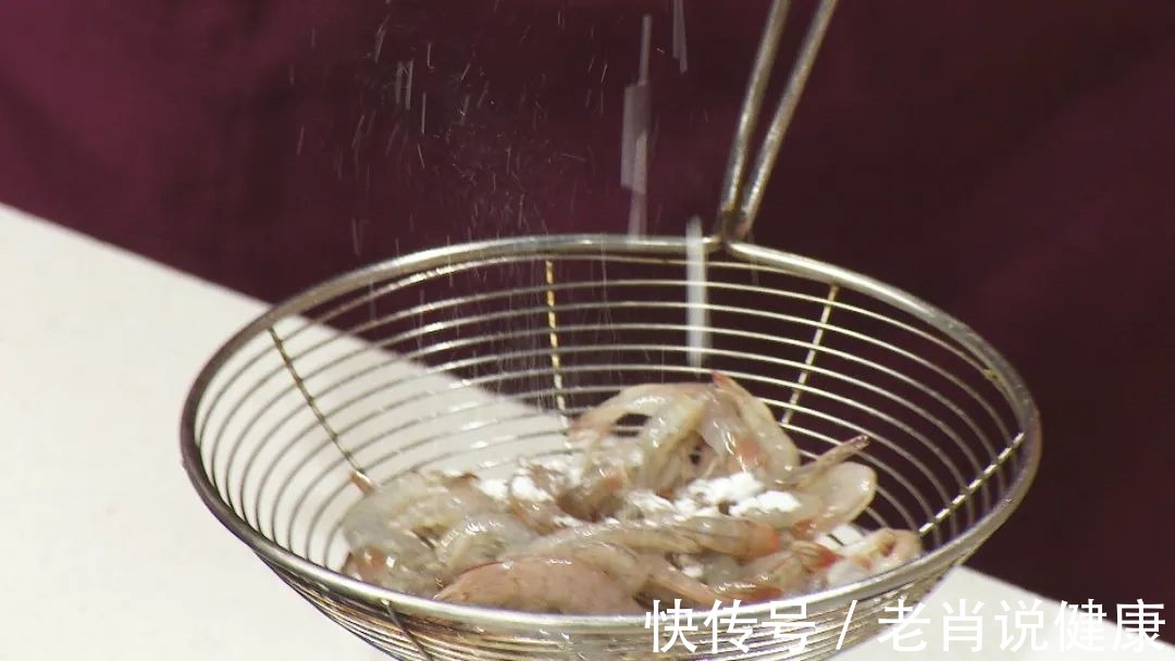 鸡蛋|奖门人:长期失眠就吃它!搭配鸡蛋这样做,和血养心、清热除烦,晚上睡得香!