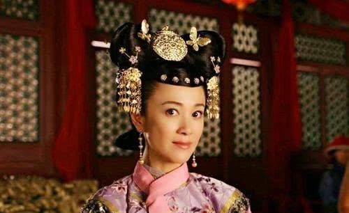 选定|她是嘉庆亲自选定的皇后，15岁就嫁人，死后两次被人从墓中挖出