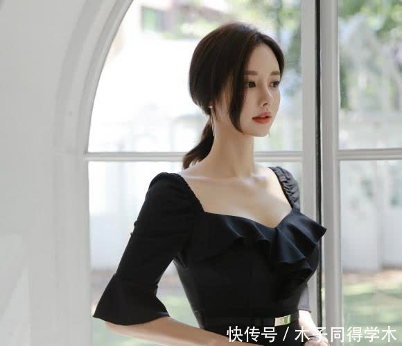 美人图鉴孙允珠：朔月珍珠墨香知韵荷叶连衣裙