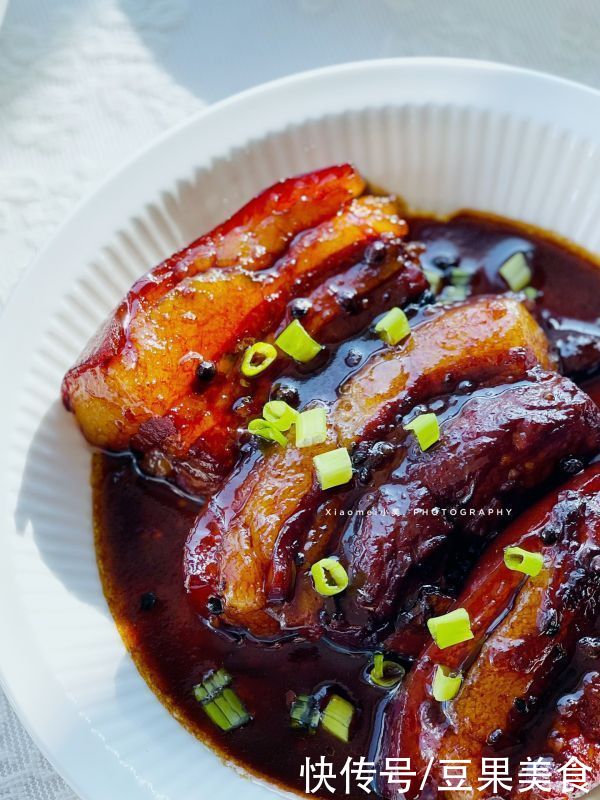 有了这盘东北扒肉，米饭都要多煮几碗