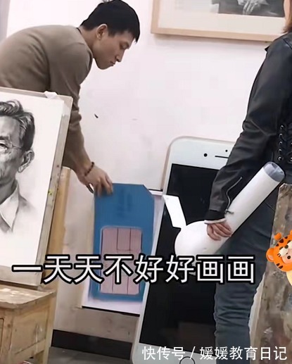 恶搞@美术生的“千层套路”？高超画技恶搞老师，每节课都有“小惊喜”