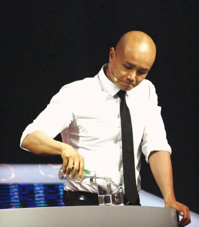 樂嘉為何突然“消失”？看看他做的這些事，就都知道了